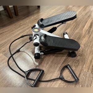 AT-HOME WORKOUT Stair Stepper with bands